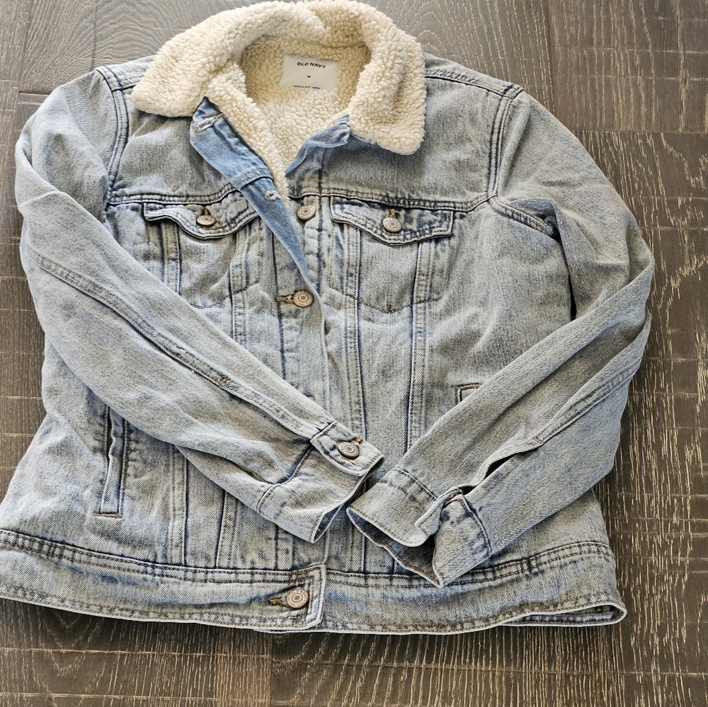 Old Navy circa 2006 sherpa faded jacket medium